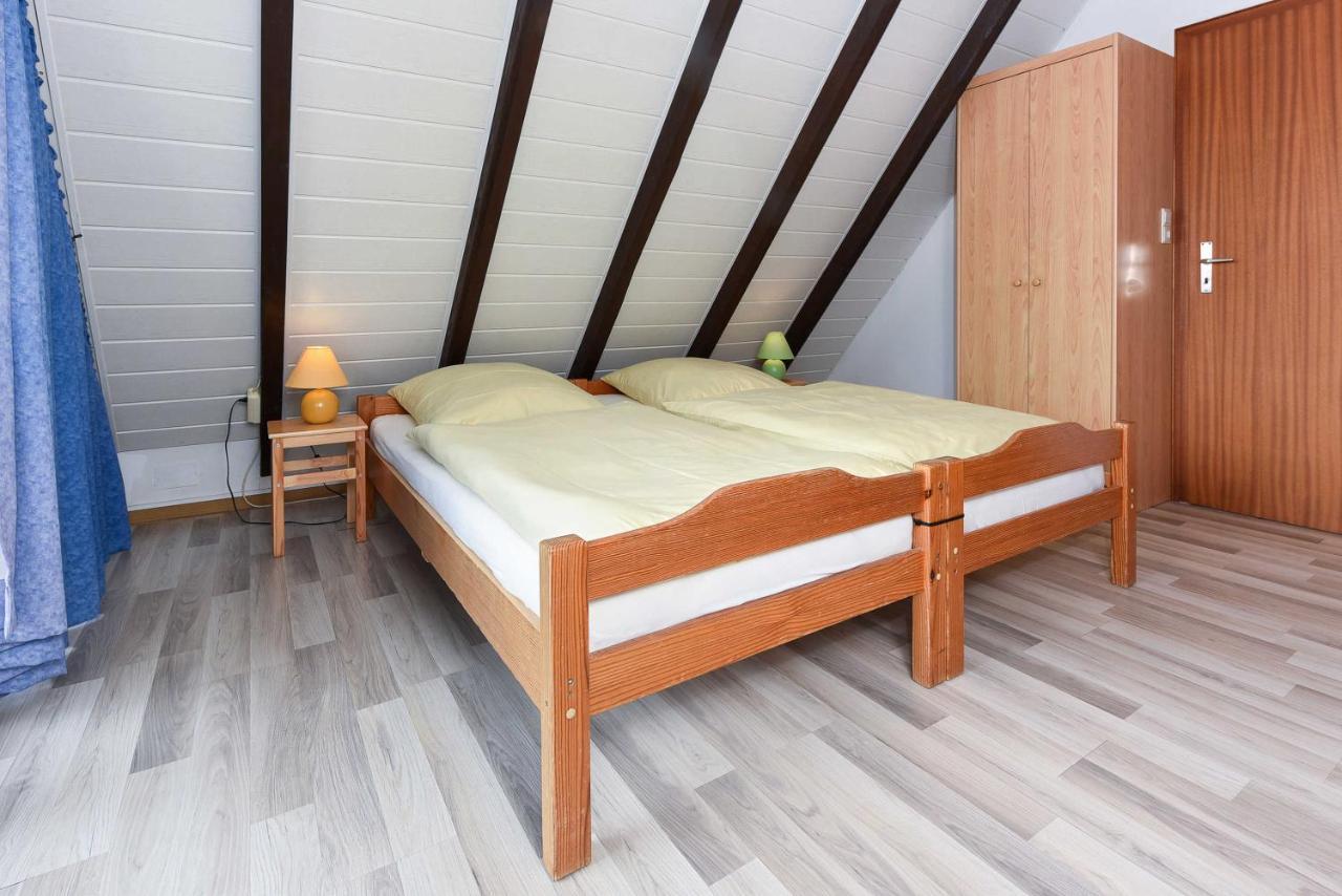 Ferienhaus Leuchtturm Bensersiel Rom bilde